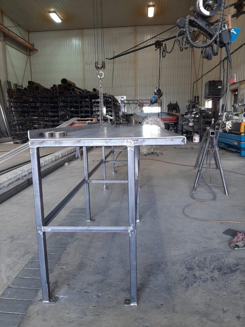Établi de garage sur mesure (3/4)